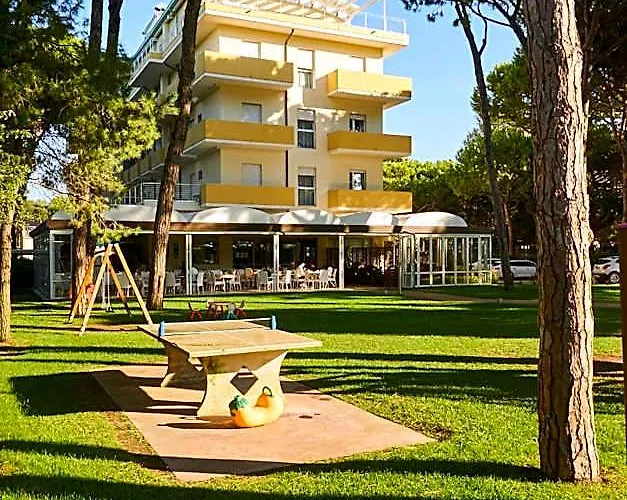 Aparthotel La Pineta Lido di Jesolo
